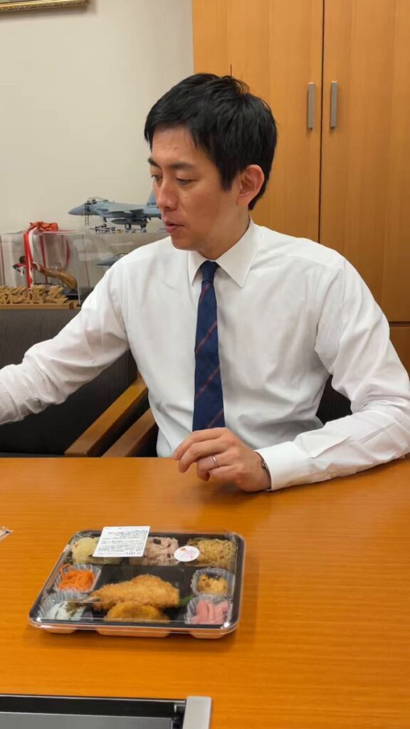 【12時40分】「国民感覚とズレてる」小林鷹之氏　SNSでの「やっとお昼ご飯」投稿の“ランチ時間”に違和感続出